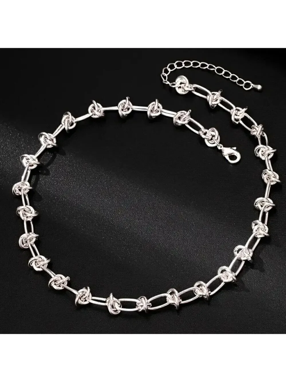 Knot Style Silvery Choker Necklace Y2K Inspired Thick Chain
